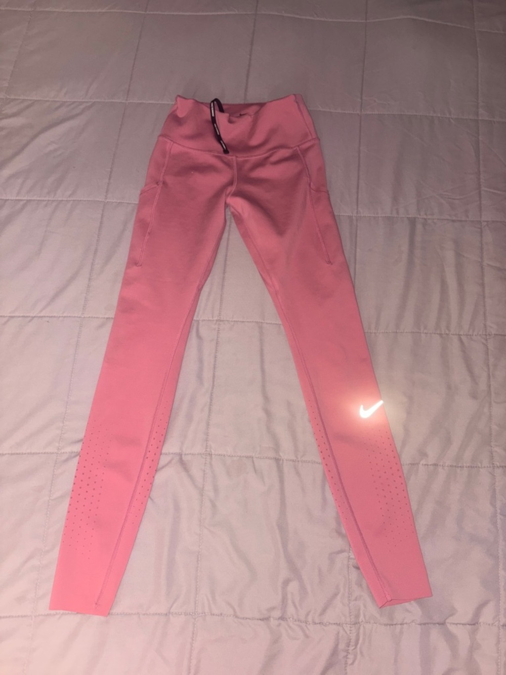 Nike Women' Pink Performance Leggings